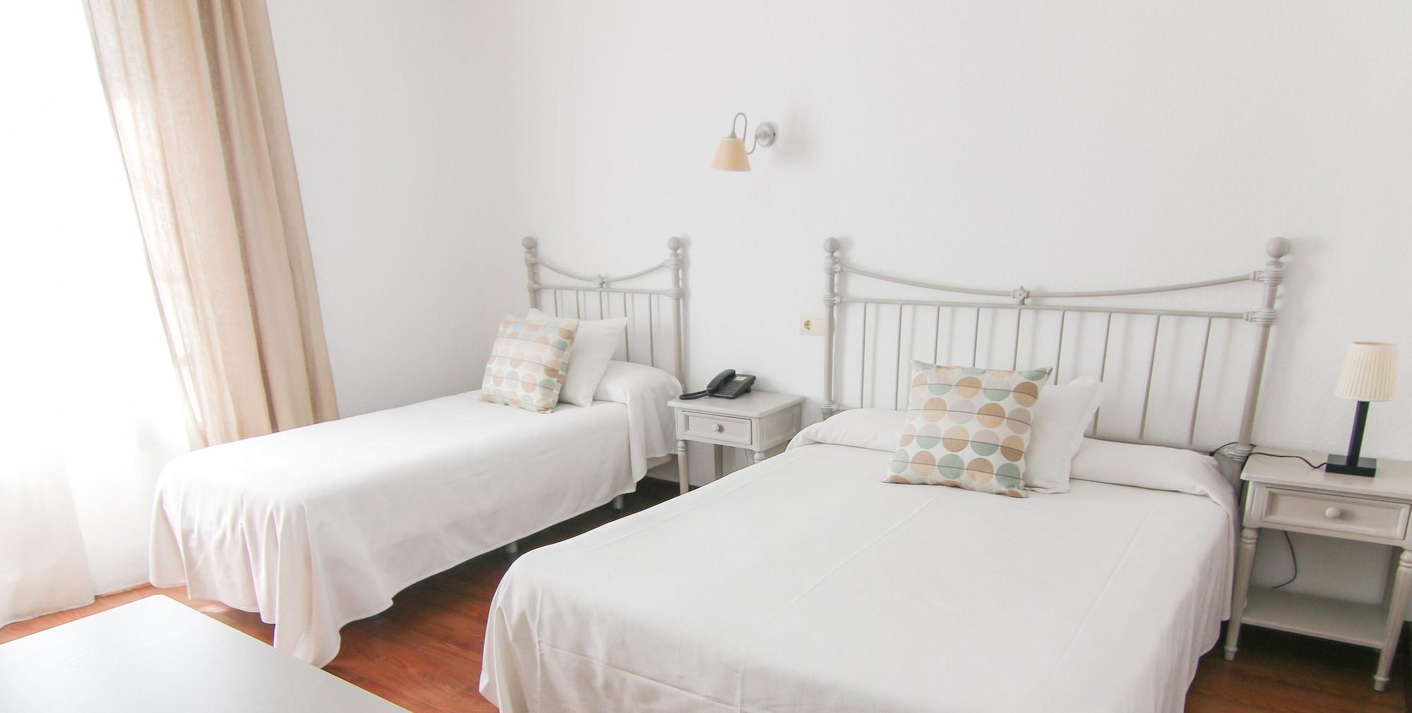 Hotel Capri Sitges Kültér fotó