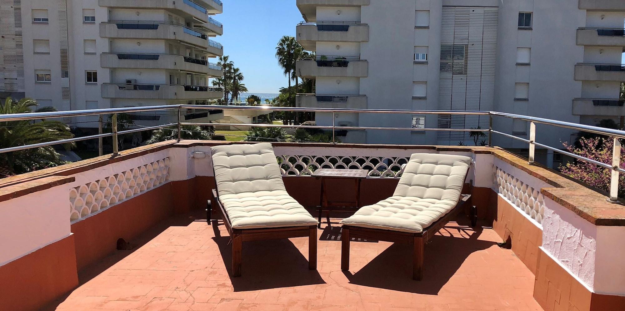 Hotel Capri Sitges Kültér fotó