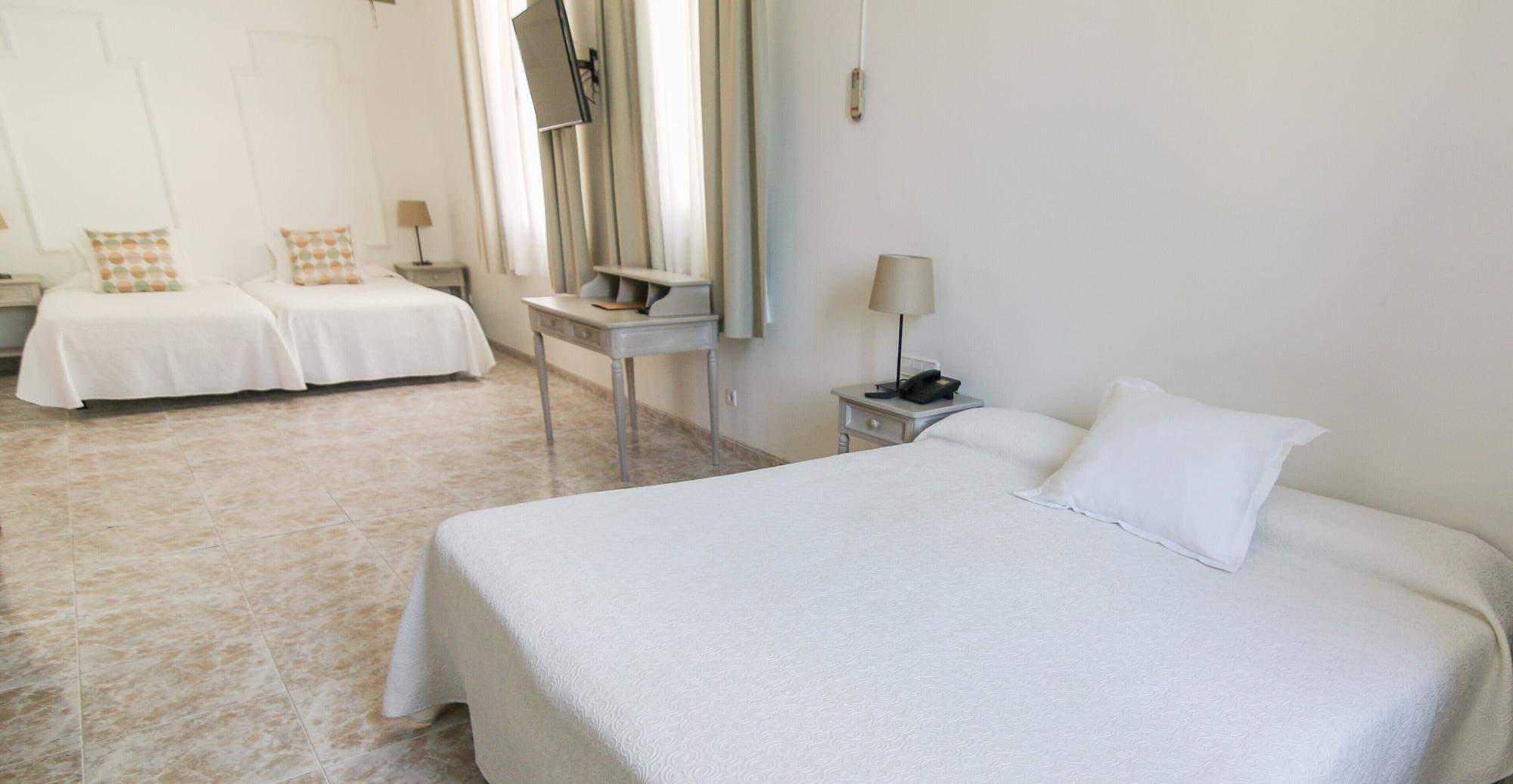 Hotel Capri Sitges Kültér fotó