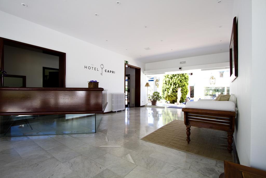 Hotel Capri Sitges Kültér fotó