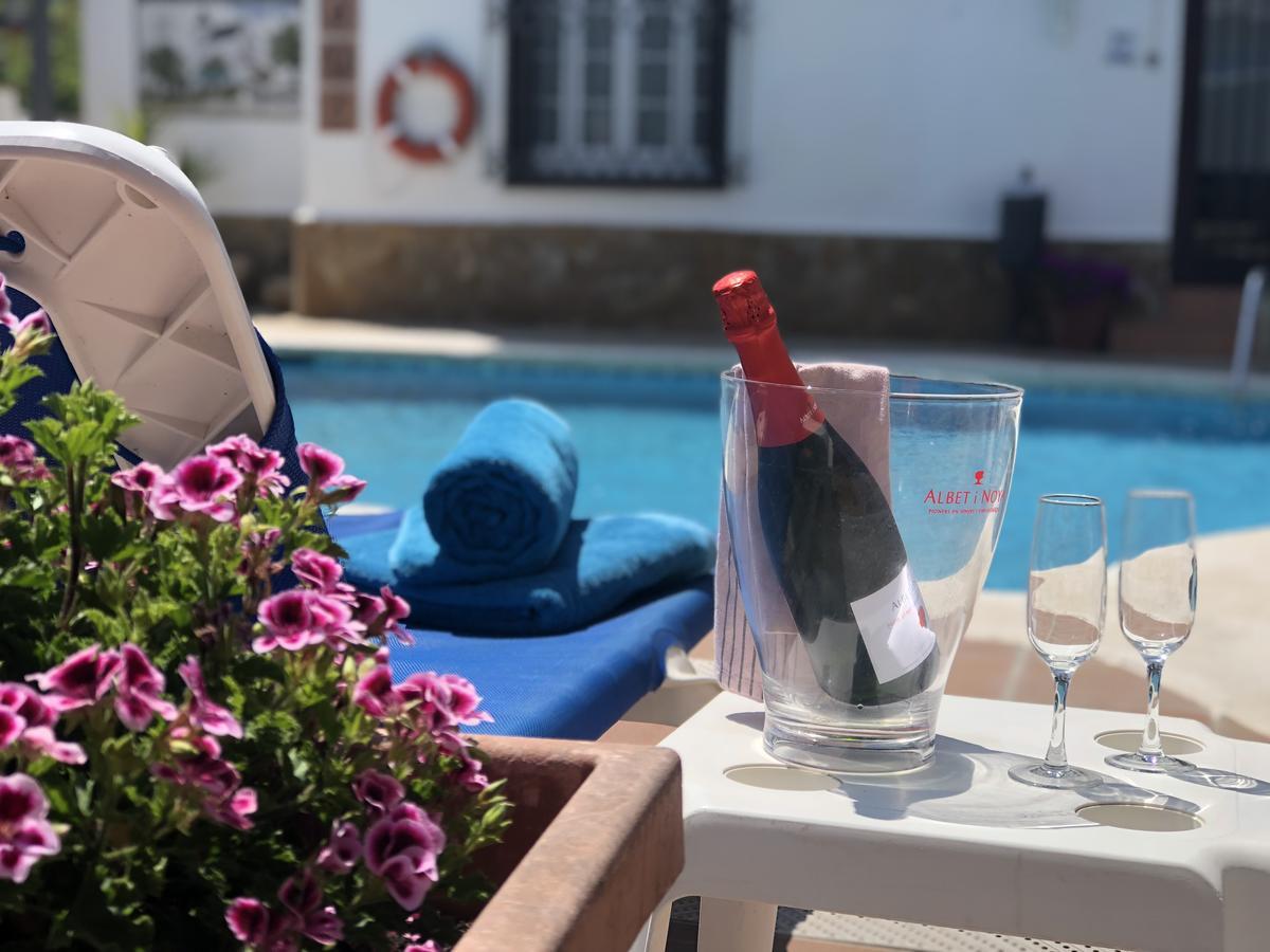Hotel Capri Sitges Kültér fotó