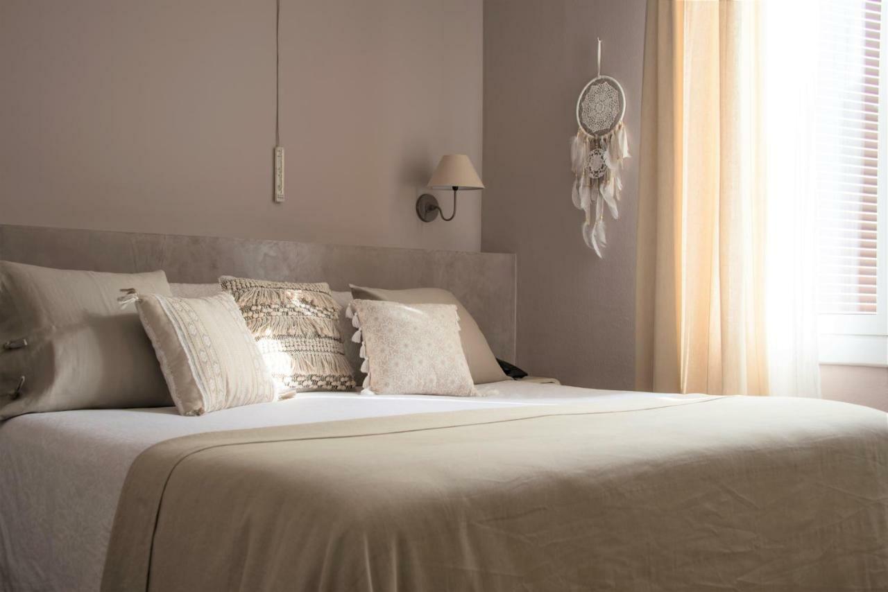 Hotel Capri Sitges Kültér fotó